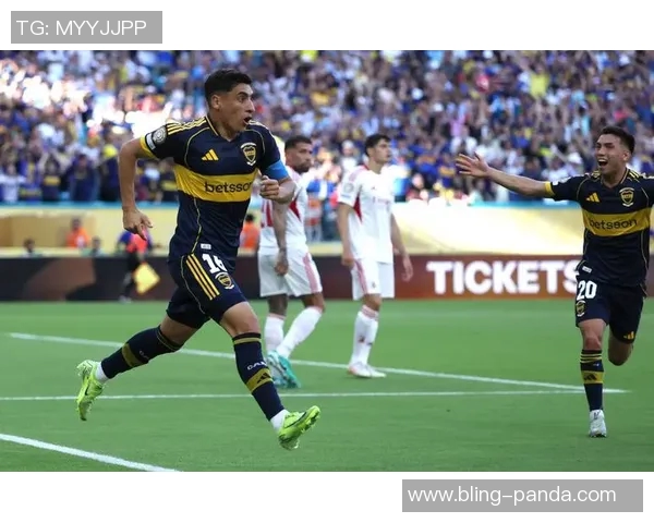 卡瓦尼复出后首战替补登场即为博卡青年打入制胜进球